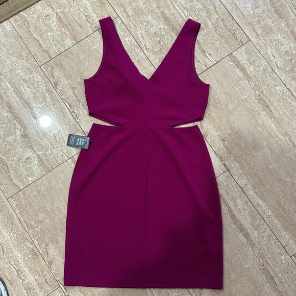 Express Dress - Picture 2 of 2